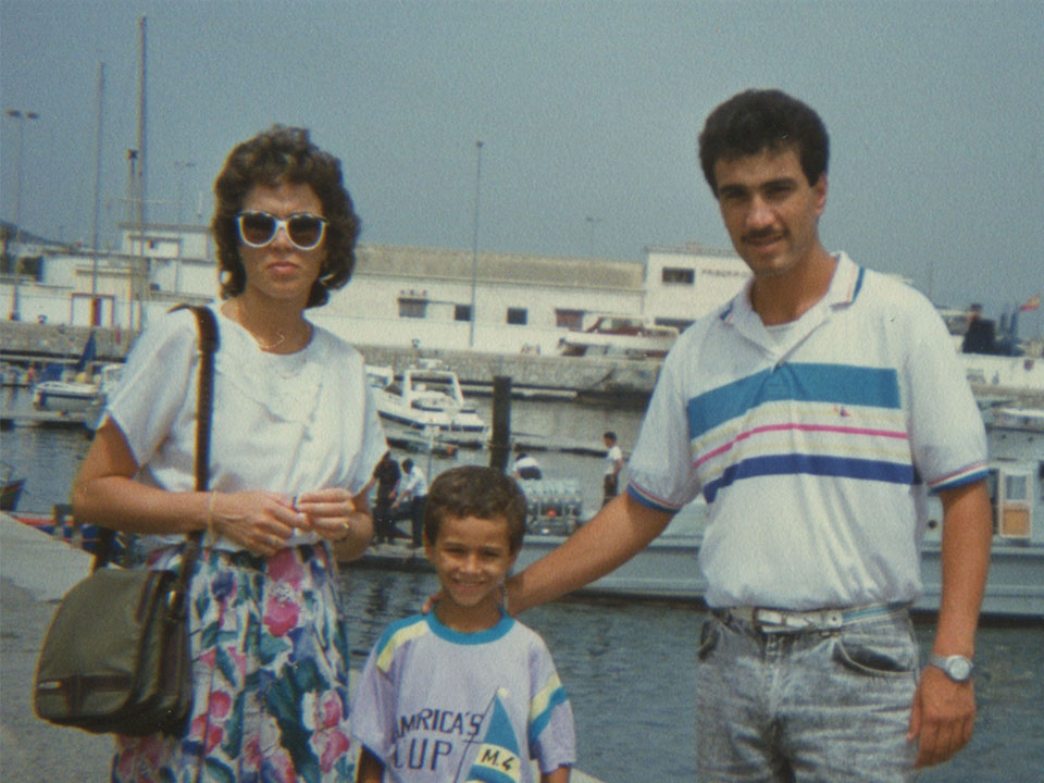 Achraf Kassioui, mother and uncle in the port of Gibraltar.